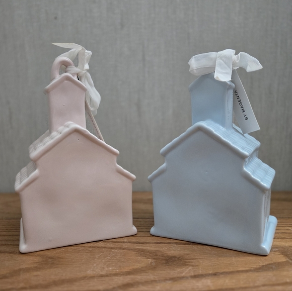 Rae Dunn BRIDE & GROOM Birdhouses - Picture 2 of 3